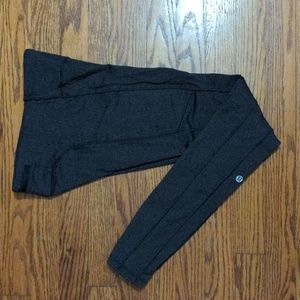Lululemon gray 28" leggings - size 4